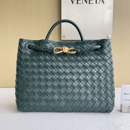 ボッテガ ヴェネタ ハンドバッグ