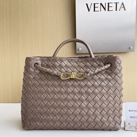 ボッテガ ヴェネタ ハンドバッグ