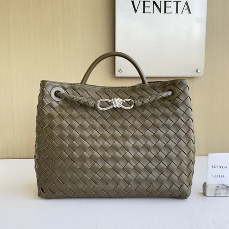 ボッテガ ヴェネタ ハンドバッグ