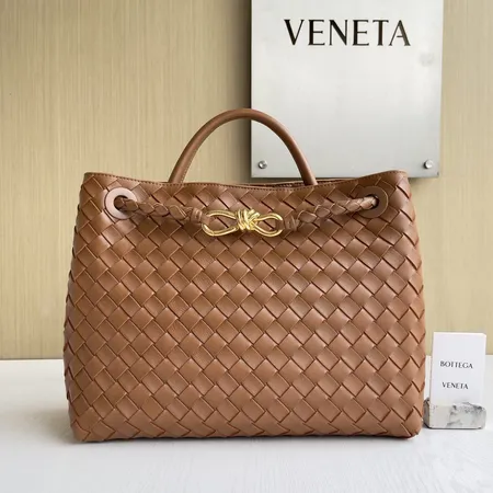 ボッテガ ヴェネタ ハンドバッグ
