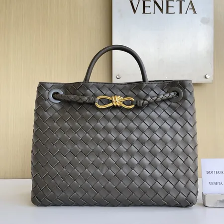 ボッテガ ヴェネタ ハンドバッグ