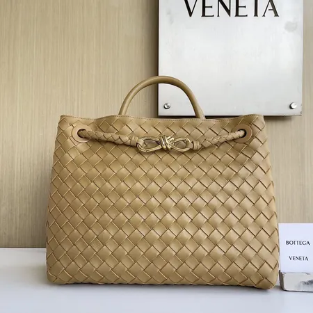 ボッテガ ヴェネタ ハンドバッグ