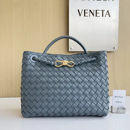 ボッテガ ヴェネタ ハンドバッグ