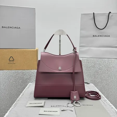 バレンシアガ ハンドバッグ