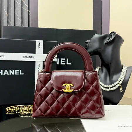 シャネル ハンドバッグ