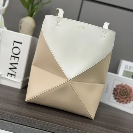 ロエベ ハンドバッグ