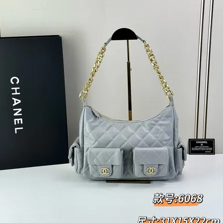 シャネル ショルダーバッグ