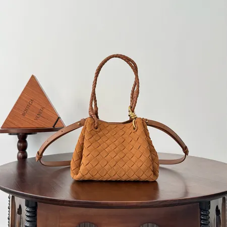 ボッテガ ヴェネタ ハンドバッグ