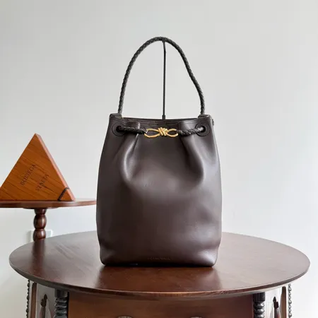 ボッテガ ヴェネタ ハンドバッグ