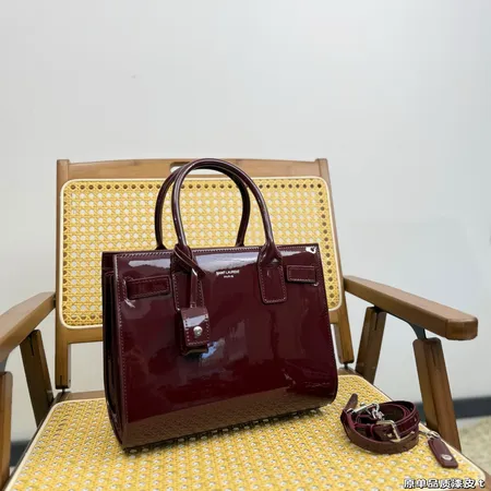 イブサンローラン ハンドバッグ