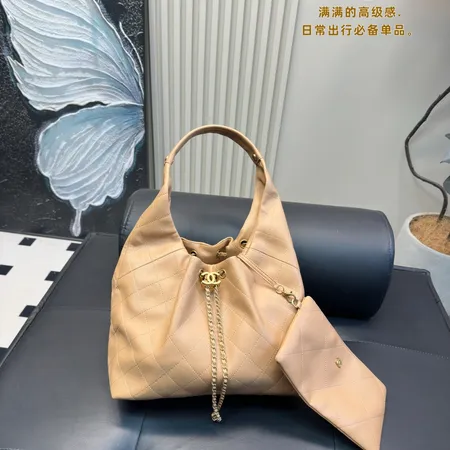 シャネル ハンドバッグ