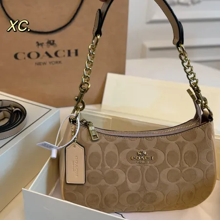 コーチ ハンドバッグ