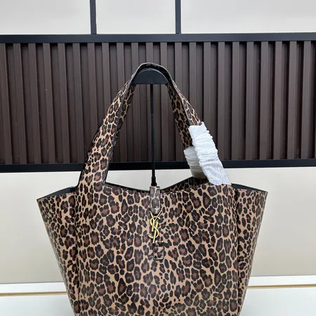 イブサンローラン ハンドバッグ