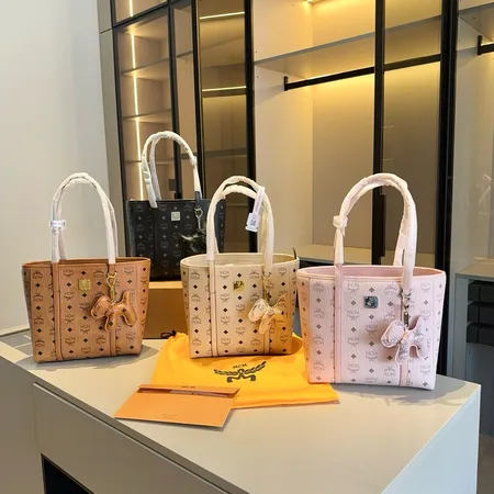 エムシーエム ハンドバッグ