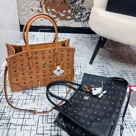 エムシーエム ハンドバッグ