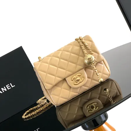 シャネル ショルダーバッグ