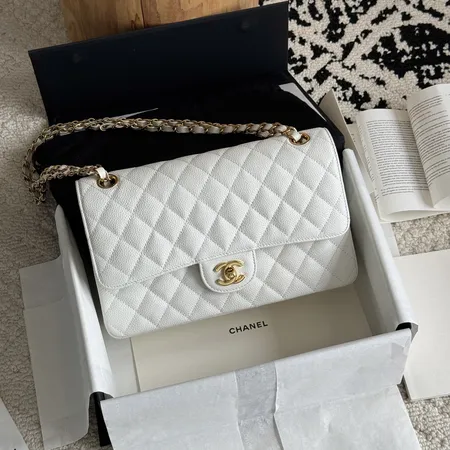 シャネル ショルダーバッグ