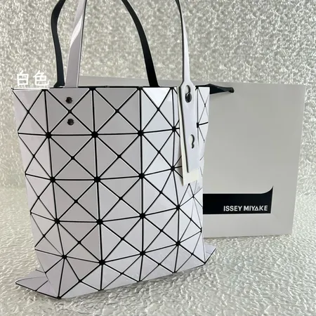イッセイ ミヤケ ハンドバッグ