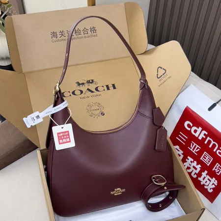 コーチ ショルダーバッグ