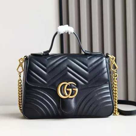 グッチ ハンドバッグ