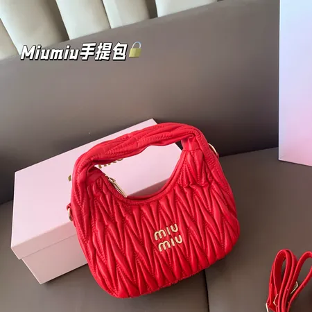 ミュウミュウ ハンドバッグ