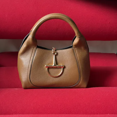 グッチ ハンドバッグ