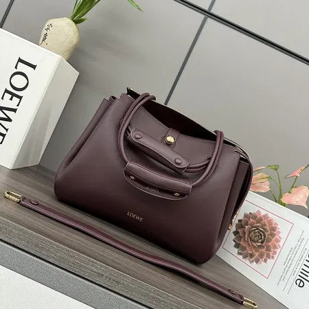 ロエベ ハンドバッグ