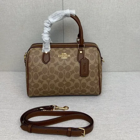 コーチ ハンドバッグ