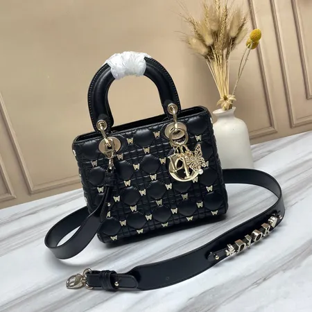 ディオール ハンドバッグ