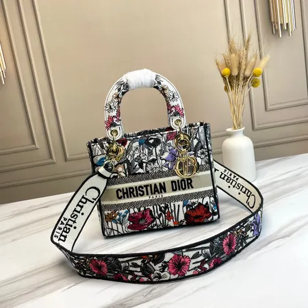 ディオール ハンドバッグ