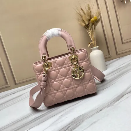 ディオール ハンドバッグ