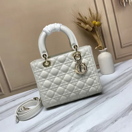 ディオール ハンドバッグ