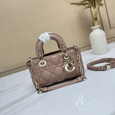 ディオール ハンドバッグ