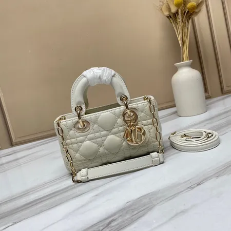 ディオール ハンドバッグ