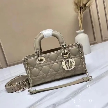 ディオール ハンドバッグ