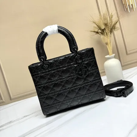 ディオール ハンドバッグ