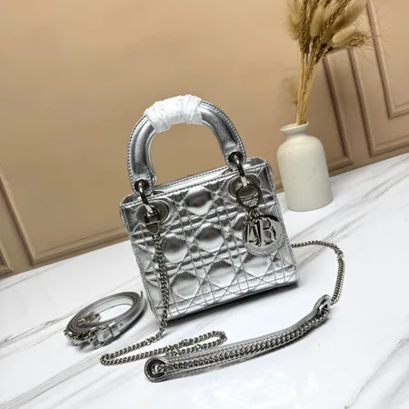 ディオール ハンドバッグ