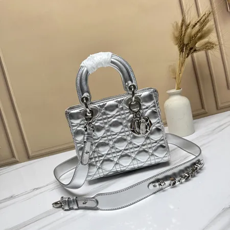 ディオール ハンドバッグ