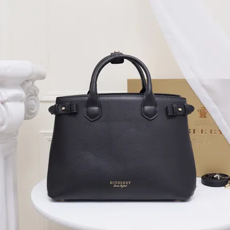 バーバリー ス ハンドバッグ