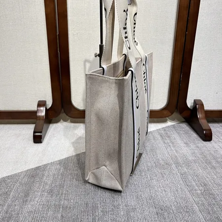 クロエ ハンドバッグ