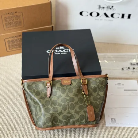 コーチ ハンドバッグ