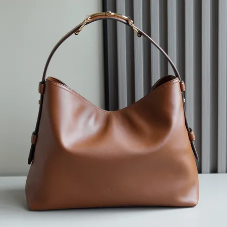 グッチ ハンドバッグ