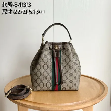 グッチ ハンドバッグ