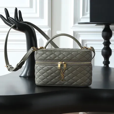 イブサンローラン ハンドバッグ