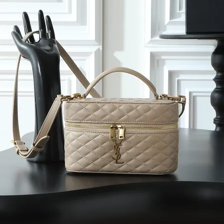 イブサンローラン ハンドバッグ