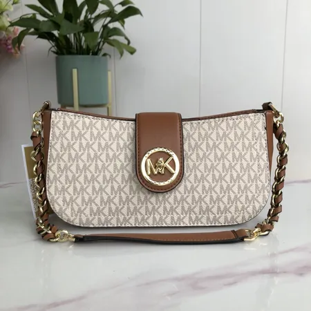 マイケルコース ハンドバッグ