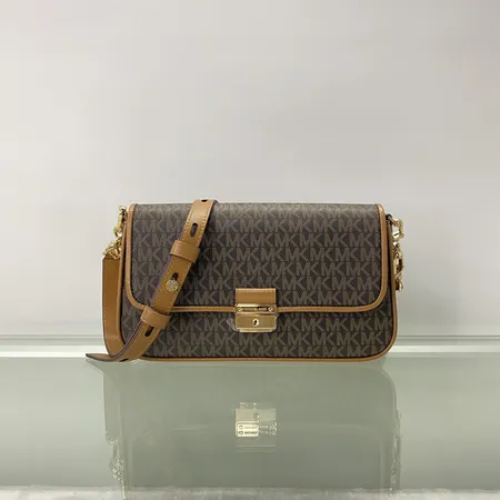 マイケルコース ショルダーバッグ