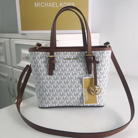 マイケルコース ハンドバッグ