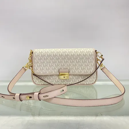 マイケルコース ショルダーバッグ