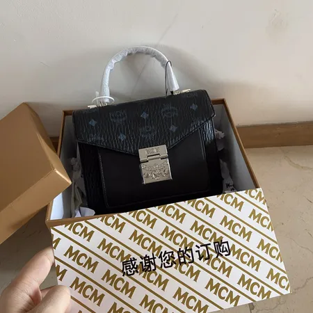 エムシーエム ハンドバッグ